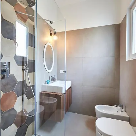 Le Di Gio' - Via Corridoni Appartement